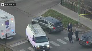 Police activity blocks Cicero Avenue on Chicagos West Side [upl. by Eedeed276]