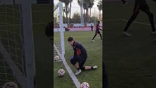 Entrenamiento de porteros Óscar Moreno UD Montijo [upl. by Ellednek]