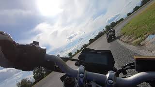 Yamaha MT10 vs Suzuki GSXR 750 L2 Serres Racetrack RAW [upl. by Euqinobe]