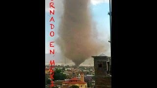 Tornado en Tangancicuaro Michoacan México Debasta la ciudad Marzo 2014 [upl. by Haugen]