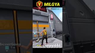 Kya Mere Ko Game Me V Badge Milegaa 😜😂😂 freefireshorts freefireshort short shorts [upl. by Maia]