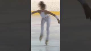 Championne de France poussin patinage artistique a lâge de 8 ans [upl. by Nylyaj]