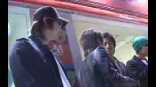 Goodentershinhwa Kyochon Chicken Openingsketchwmv [upl. by Riabuz822]