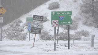 Travelers head to Sierra to take in snow from storm [upl. by Schram]