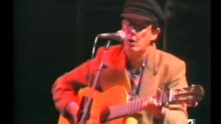 Silvio Rodriguez  Te doy una cancion [upl. by Suinuj807]