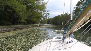 Westerly Warwick sailboat on the Erie canal [upl. by Dawkins]