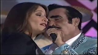 SI NOS DEJAN  VICENTE FERNANDEZ Y DANIELA ROMO [upl. by Viv]