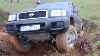 Nissan Pathfinder R50 and Mitsubishi Pajero mini 4X4 offroad [upl. by Bonnice]