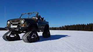 UAZ test bandsats från wheeltracks [upl. by Drofwarc]