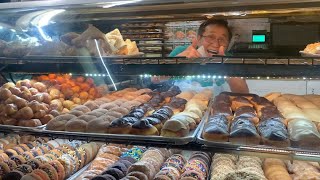 This Berkeley shop is baking 1000 free donuts for ESPNs College GameDay [upl. by Aikehs848]