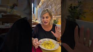 Non puoi stare a dieta li 😂 valeriovaramo mamma coppia shortsvideo ridere [upl. by Assirroc]