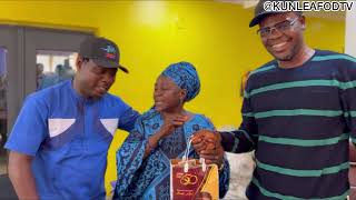 KUNLE AFOD AND ALHAJI ORIYOMI HAMZAT GIVE IYA NIWEN THE SUM OF 12MILLION NAIRA FROM HER FANS [upl. by Skyla]