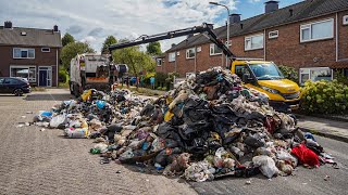 Afval op straat na brand in Vuilniswagen [upl. by Fleda]