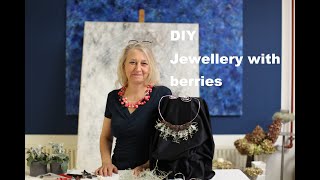 diezürcherin Jewellery with autumn berries diy decoration floristry floraldesign english [upl. by Telford223]