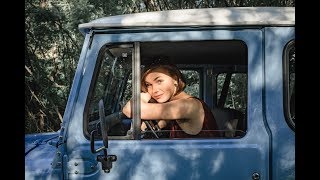 1979 Toyota Land Cruiser BJ40 FJ40 BJ42  Girl drives LandCruiser [upl. by Ruffin]