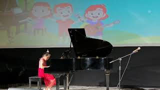 Performance Piano lagu ”Girl on Fire” [upl. by Inman803]