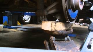 BMW 318320REAR SHOCK ABSORBER REPLACMENTpt1 [upl. by Anisamot]