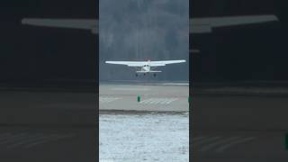 Cessna 172 Skyhawk Touch and Go [upl. by Wadsworth984]