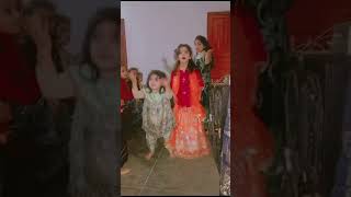 Funny baby dance The cute siblings  Zarish Fatimafunnyvideo funny child funnyvideos [upl. by Ybbob]