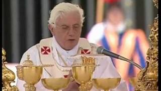 Prefazio Solenne del Sacro Cuore di Gesu cantato da Benedetto XVI [upl. by Iramat]