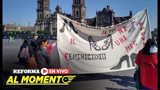 Protestan mujeres con cruces y zapatos rojos en el Zócalo I En Vivo [upl. by Linnie501]