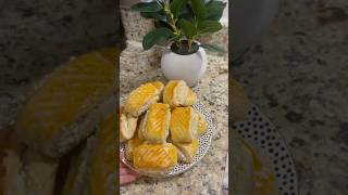 Cottage cheese cookiesTvarogli pechene foodshorts likerek [upl. by Zaria]