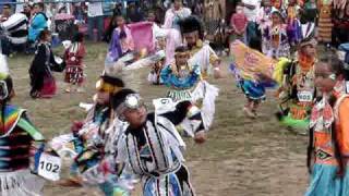 09 Navajo Nation Fair PowWow  Tiny Tots [upl. by Anez]