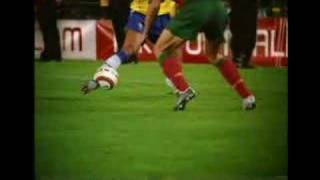 Ronaldinho amazing slowmotion dribble [upl. by Arres]