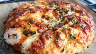 BU SARIMSAKLI EKMEK TARİFİ SİZİ ZİRVE YAPACAK Garlic Bread Recipe Tadımıztuzumuz [upl. by Irving568]