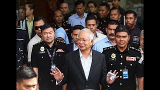 Najib exits MACC building after second day of questioning [upl. by Zzahc]