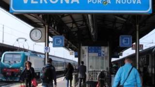 Annunci Trenitalia amp TreNord dalla stazione di Verona Porta Nuova [upl. by Lessig]