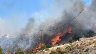 Φωτιά στον Τρίλοφο Θεσσαλονίκης  φωτια και στο πλαγιαρι τωρα– Έχουν προκληθεί ζημιές σε σπίτια [upl. by Oniliuqnart]