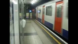 d stock district line departing embankment [upl. by Koball]