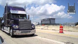 Freightliner Semi Truck On The Move SemiTruckGallerycom [upl. by Garrik]