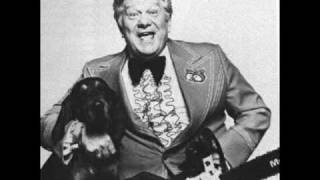 Jerry Clower  Uncle Versies Trial [upl. by Notlew]