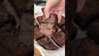 BROWNIES DE CHOCOLATE BIEN HÚMEDOS Receta shorts chocolatebrownie [upl. by Sotnas]