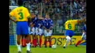 Roberto Carlos FreeKick [upl. by Schrick]