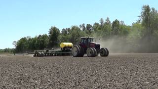 Versatile 250 Tractor pulling a John Deere 24 row 20 planter [upl. by Sela]