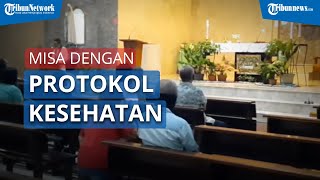 Gereja Paroki Santo Markus Depok Terapkan Protokol Kesehatan saat Misa [upl. by Enilekaj]