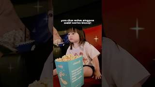 yukachan malam mingguan sambil nonton bioskop yukachan minivlog cinema movie family toodler [upl. by Giulietta726]