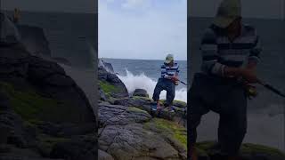 monster fingermark fish catch fishingmystery fishing ratnagiri fishing [upl. by Ayit37]