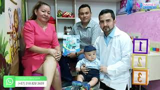 🩺 Pediatra Carlos Vera 🥳 quotDoctor Pollitoquot 👶La Familia en la consulta de pediatría [upl. by Consuelo]