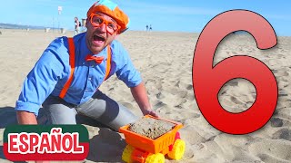 Blippi en la playa con juguetes de arena  Aprende colores para niños [upl. by Candis]