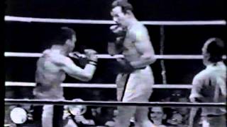 Ingemar Johansson vs Joe Erskine  21021958 [upl. by Tselec]