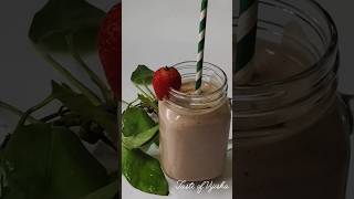 Strawberry Banana Smoothieshortsfeeds smoothie recipe [upl. by Margherita325]