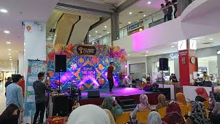 Haqiem rusli  Sangkar derita at One shopng mall segamat centre [upl. by Nolos]