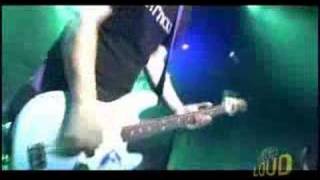 Blink 182  Aliens Exist Live In Chicago [upl. by Mihalco]