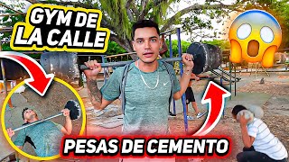 VOY A UN GIMNASIO HECHO DE CEMENTO XD  TATTO VLOGS [upl. by Enilekcaj]