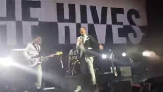 The Hives  Come On  Live in Mexico City [upl. by Weisler]