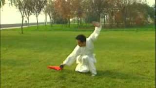 KungFu  BroadSword Step by step explanation and complete demonstration 三段刀 [upl. by Nomelihp]